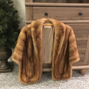 Vintage Mink fur Shawl Flemington 1921